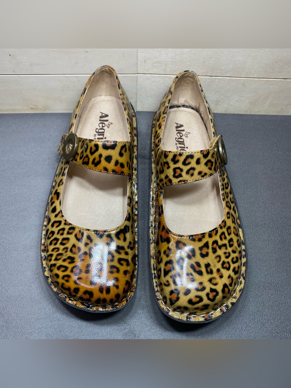 Alegria Paloma Mary Jane Leopard Print Women's Size 10 Shoes EU40 Patent Leather - Picture 7 of 11